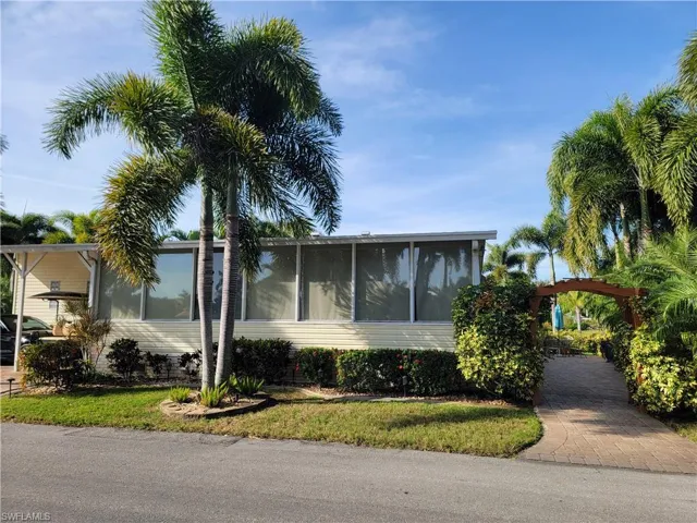 10099 Parkwood Dr, Fort Myers Fl 33905