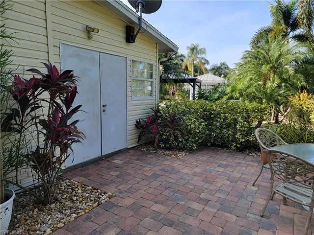 10099 Parkwood Dr, Fort Myers Fl 33905