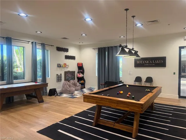 Playroom with recessed lighting, visible vents, light wood-style flooring, and pool table