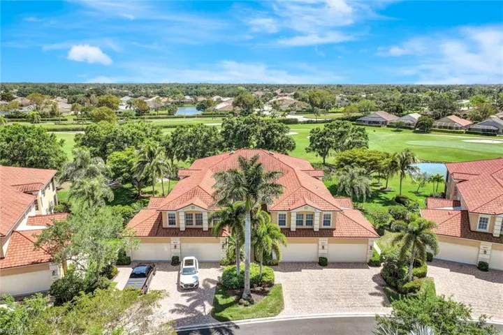 8653 Champions Pt # 1302, Naples Fl 34113
