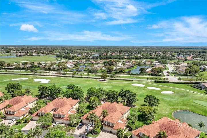 8653 Champions Pt # 1302, Naples Fl 34113