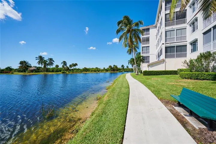 9111 Southmont Cv 401, Fort Myers, Florida 33908