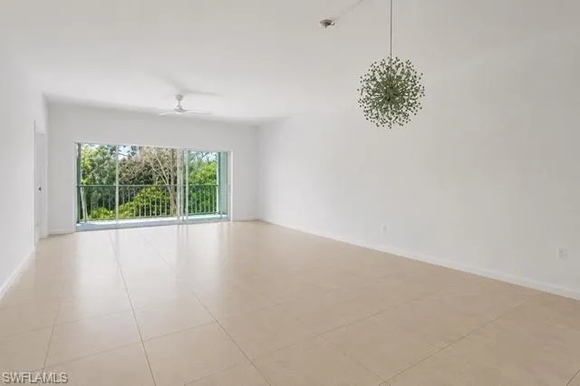 322 Sugar Pine Ln 322, Naples, Florida 34108