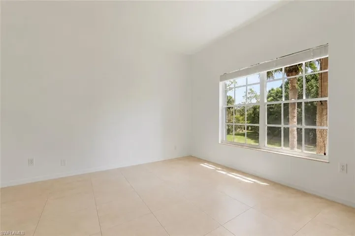 322 Sugar Pine Ln 322, Naples, Florida 34108