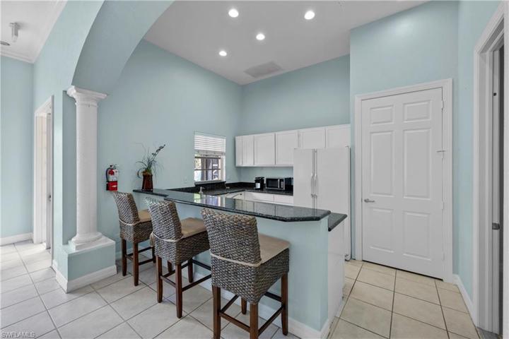 clubhouse kitchen