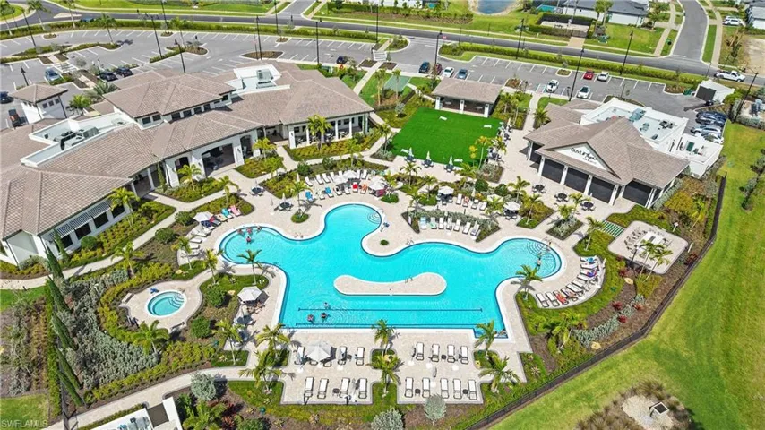 Bird's eye view of a pool