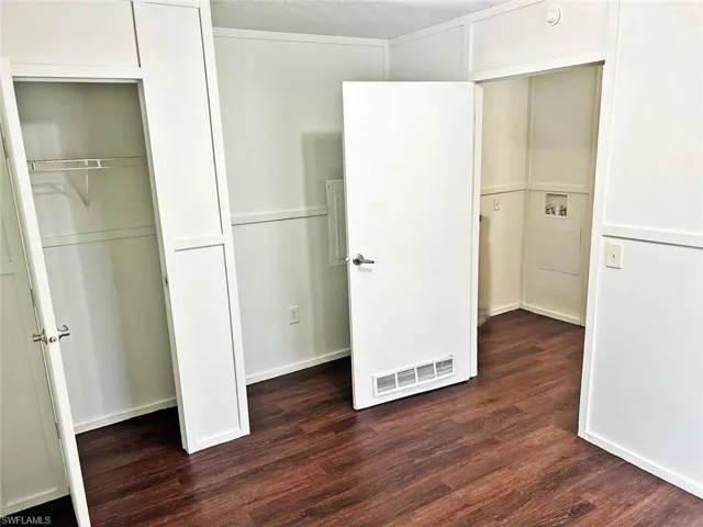 2109  Twin Brooks  RD, North Fort Myers, FL 33917