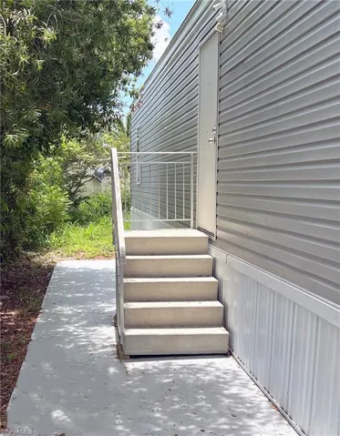 2109  Twin Brooks  RD, North Fort Myers, FL 33917