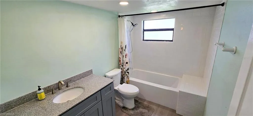 1031 Averly St, Fort Myers, Florida 33919