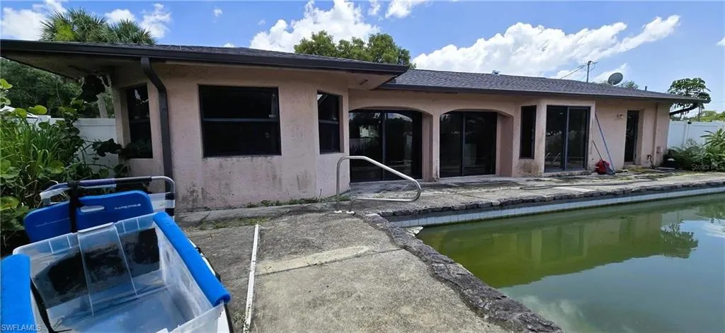 1031 Averly St, Fort Myers, Florida 33919