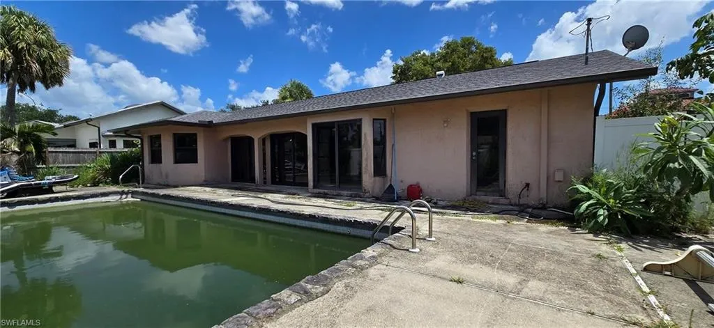1031 Averly St, Fort Myers, Florida 33919