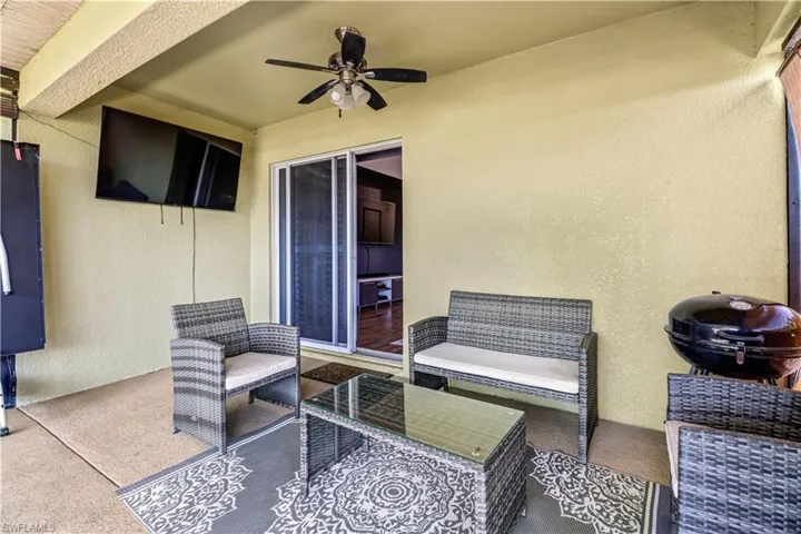 9291  Aegean  CIR, Lehigh Acres, FL 33936