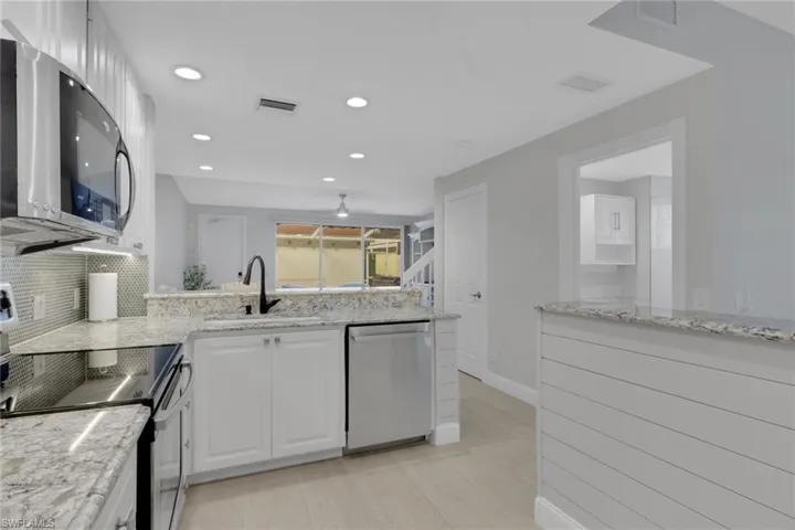 28558 Alessandria Cir, Bonita Springs, Florida 34135