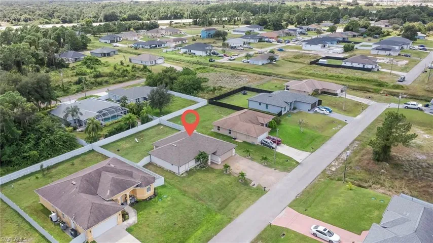 4015 34th St Sw, Lehigh Acres, Florida 33976