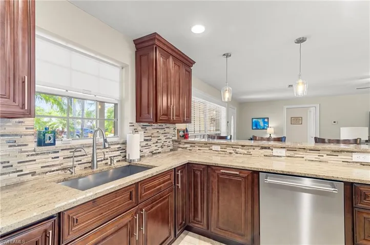 Deep Single Sink and Beautiful Stone Counters