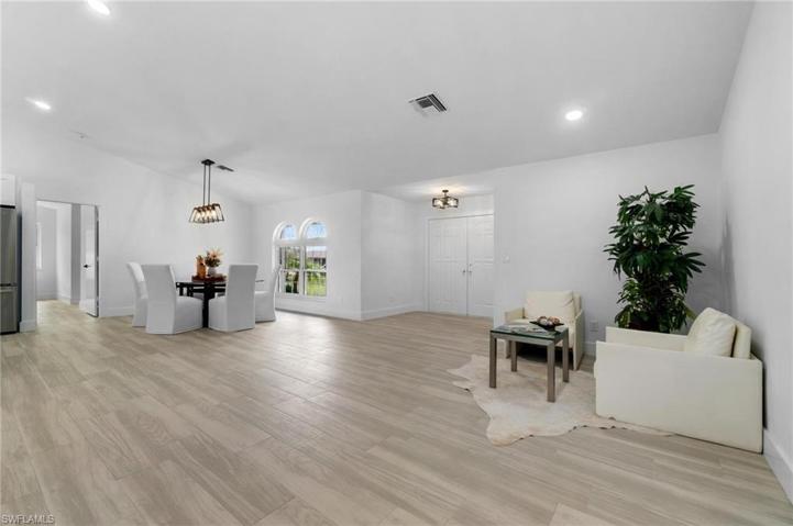 Great Room looking back toward front door