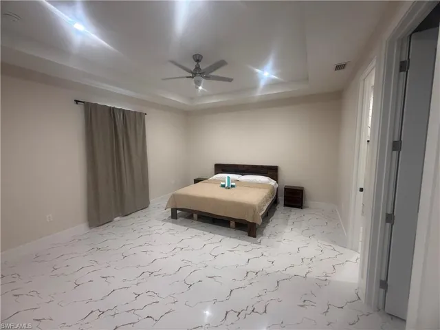 15335/ 15337  Wall  DR, Fort Myers, FL 33908