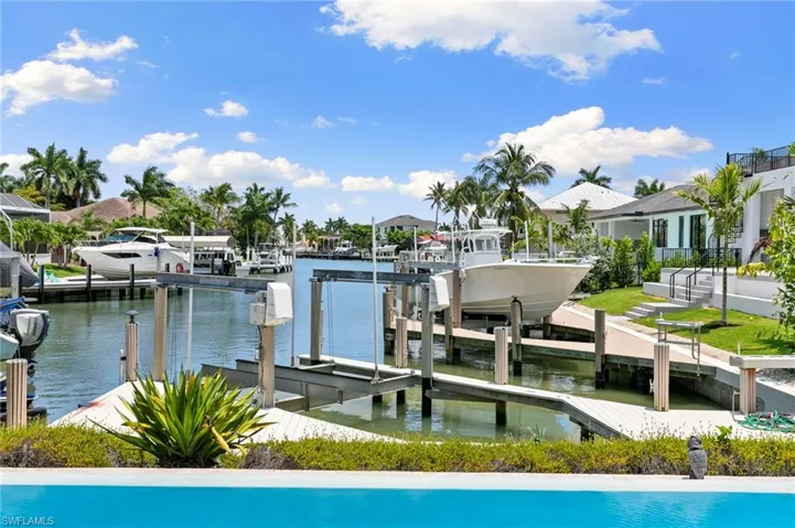 622 Bimini Ave, Marco Island, Florida 34145