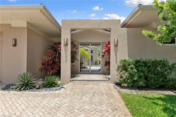 622 Bimini Ave, Marco Island, Florida 34145