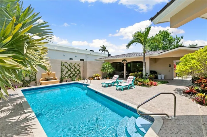 622 Bimini Ave, Marco Island, Florida 34145