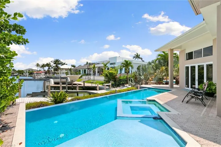 622 Bimini Ave, Marco Island, Florida 34145