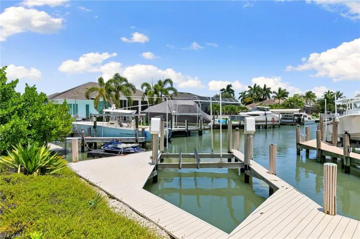 622 Bimini Ave, Marco Island, Florida 34145
