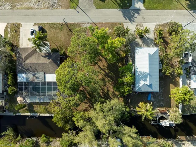 27290 J C Ln, Bonita Springs, Florida 34135