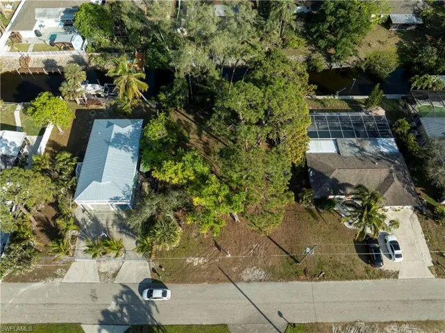27290 J C Ln, Bonita Springs, Florida 34135