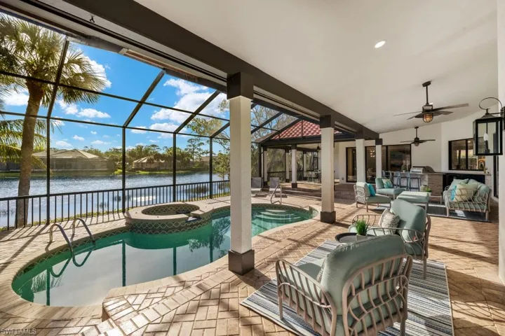 27441  Country Club  DR, Bonita Springs, FL 34134