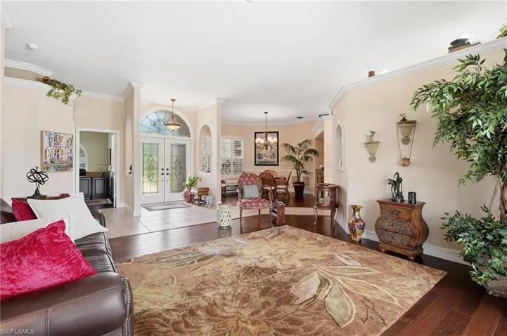 8861 Creek Run Dr, Bonita Springs, Florida 34135