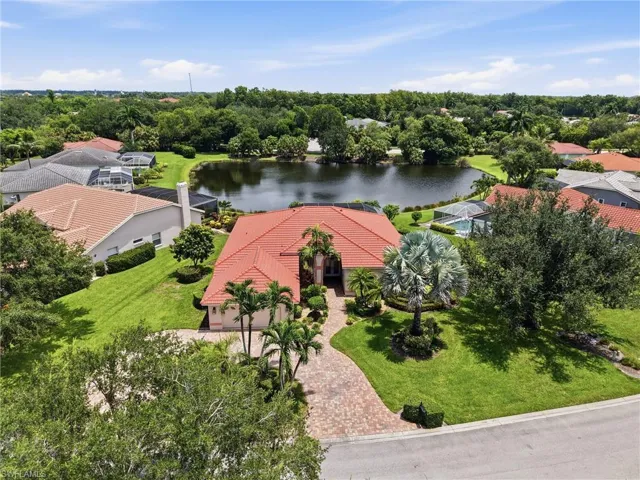 8861 Creek Run Dr, Bonita Springs, Florida 34135