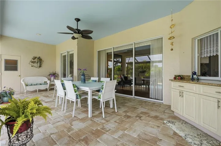 8861 Creek Run Dr, Bonita Springs, Florida 34135