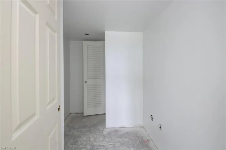 Walk in closet