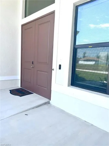2742 Nw 10th St, Cape Coral, Florida 33993