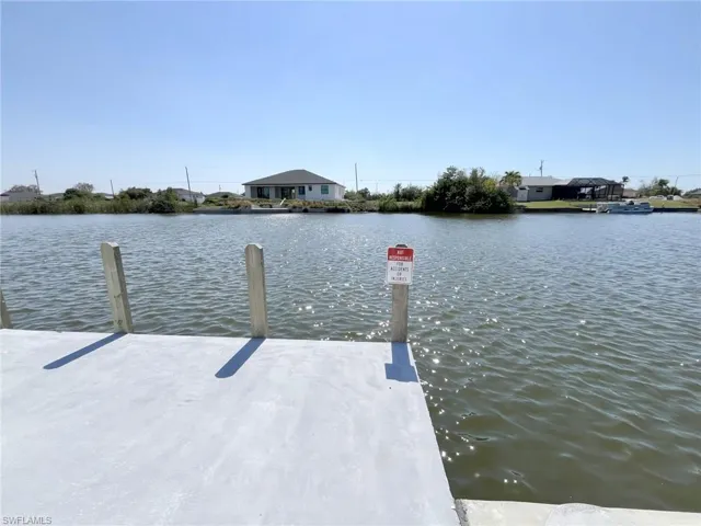2742 Nw 10th St, Cape Coral, Florida 33993