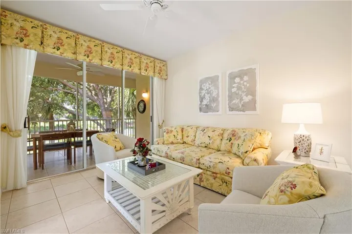 2180  Arielle  DR, Naples, FL 34109