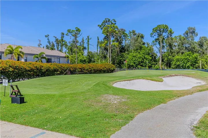 5950  Trailwinds  DR, Fort Myers, FL 33907