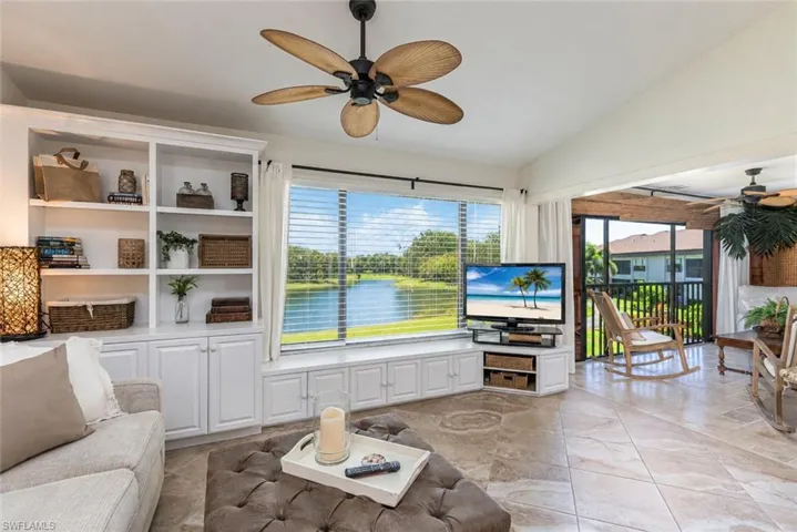 5950  Trailwinds  DR, Fort Myers, FL 33907