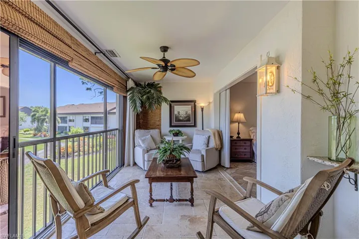 5950  Trailwinds  DR, Fort Myers, FL 33907
