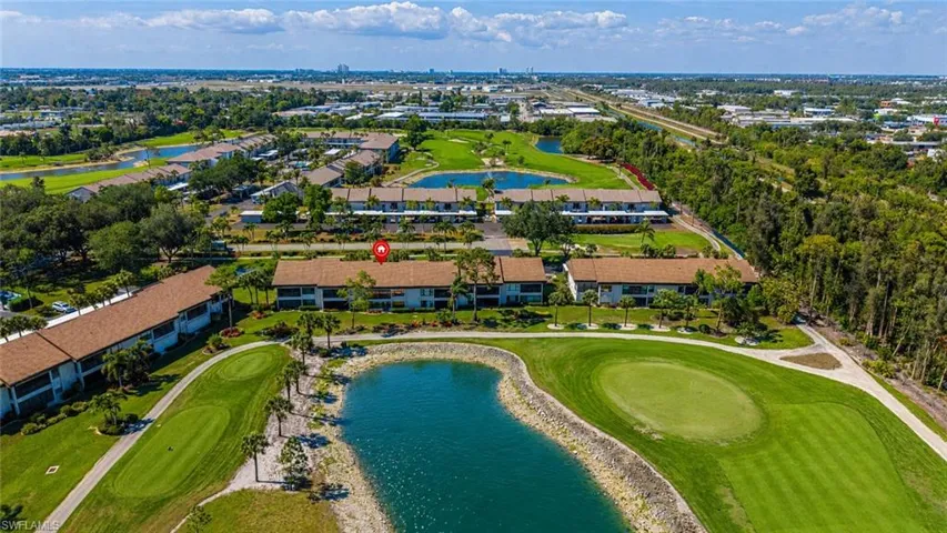 5950  Trailwinds  DR, Fort Myers, FL 33907