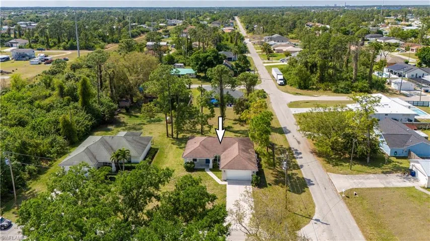 105  Alan N AVE, Lehigh Acres, FL 33971
