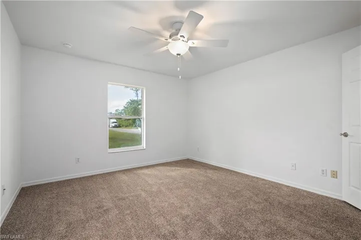 105  Alan N AVE, Lehigh Acres, FL 33971