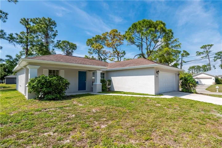 105  Alan N AVE, Lehigh Acres, FL 33971