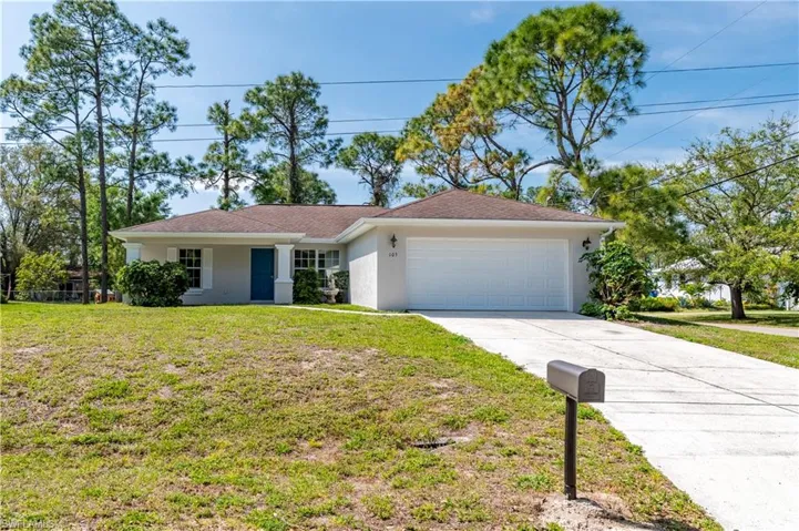 105  Alan N AVE, Lehigh Acres, FL 33971