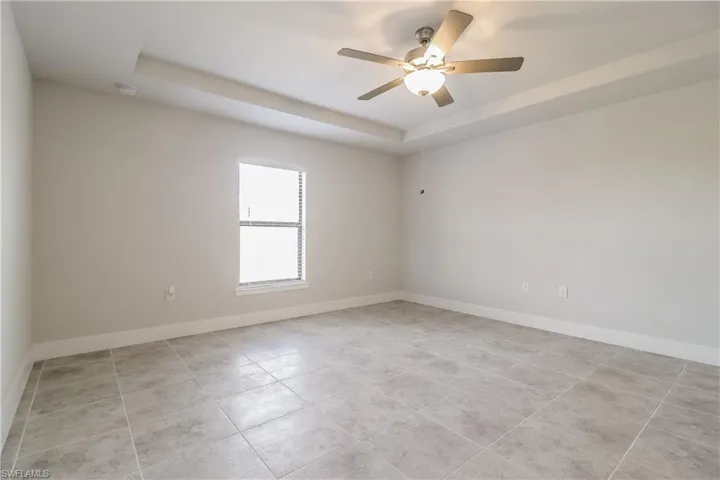 2702  31st SW ST, Lehigh Acres, FL 33976