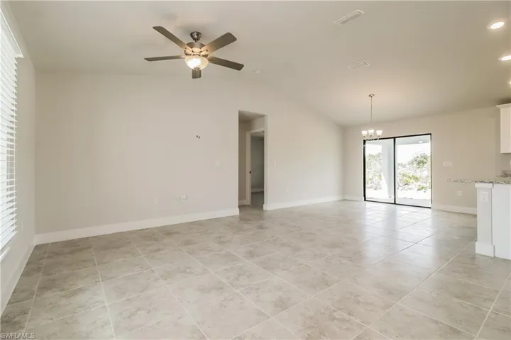 2702  31st SW ST, Lehigh Acres, FL 33976