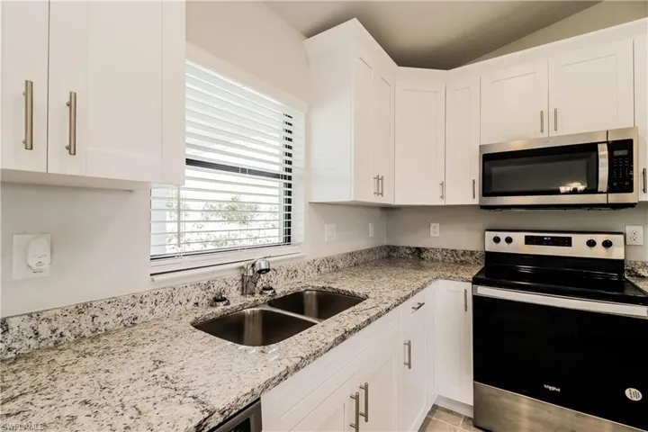 2702  31st SW ST, Lehigh Acres, FL 33976