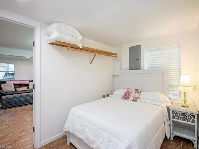 1881 Danford St, Naples, Florida 34112