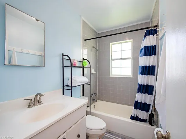 1881 Danford St, Naples, Florida 34112