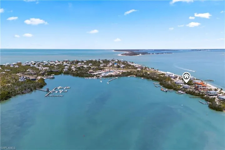 Back view of the bay.